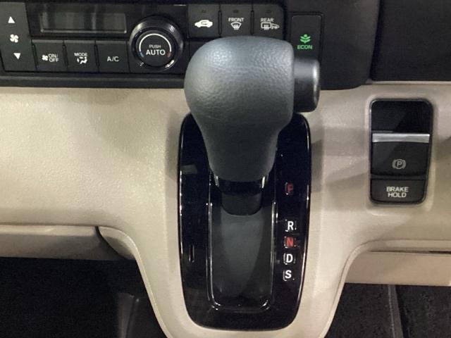 Ｎ－ＢＯＸジョイ ベースグレード　純正メモリーナビ　ドライブレコーダー　シートヒーター　両側電動スライドドア　ホンダセンシング　クルーズコントロール　衝突軽減ブレーキ　横滑り防止　障害物センサー　バックカメラ　ＬＥＤヘッドライト　４Ｗ（11枚目）