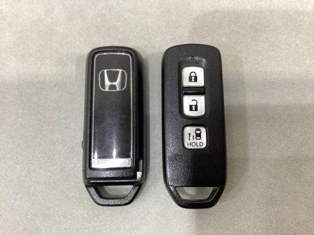N-BOX G・Lホンダセンシング 純正メモリーナビ シートヒーター ホンダセンシング クルーズコントロール バックカメラ 片側電動スライドドア LEDヘッドライト 4WD(13枚目)