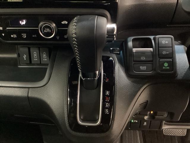 N-BOXカスタム Lターボ 純正メモリーナビ 純正アルミホイール エンジンスターター ドライブレコーダー シートヒーター いまコレ+新品フロアマット付き ホンダセンシング クルーズコントロール 衝突軽減ブレーキ バックカメラ(10枚目)