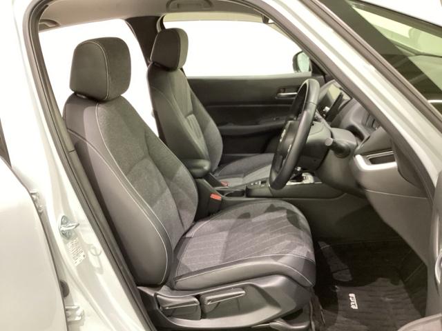 フィット ｅ：ＨＥＶホーム　当社レンタアップ　ドライブレコーダー前後装備車　光触媒抗菌消臭施工済（19枚目）