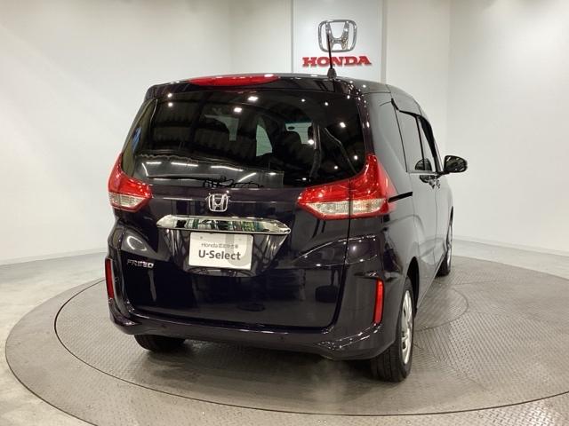 フリード Ｇ　純正メモリーナビ　ドライブレコーダー　シートヒーター　両側電動スライドドア　ホンダセンシング　クルーズコントロール　衝突軽減ブレーキ　横滑り防止　バックカメラ　盗難防止　ＬＥＤヘッドライト（5枚目）