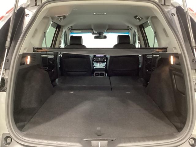 ���A�V�[�g�̔w�������|���Ă���ɍL�X�Ƃ����g�����N�X�y�[�X�ɂȂ�܂��B�i�������Ȃ��ו��̏o����������₷���Ȃ��Ă��܂��B�g�m�J�o�[�ŉו����O���猩���Ȃ����邱�Ƃ��ł��܂��B