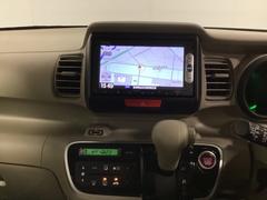 ナビゲーションはワンセグＴＶ対応のＧａｔｈｅｒｓ純正メモリーナビを搭載しています。Ｂｌｕｅｔｏｏｔｈオーディオ機能がありますので、スマートフォンなどの音楽も再生できます。 5
