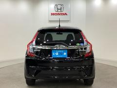 【Ｈｏｎｄａ認定中古車Ｕ−Ｓｅｌｅｃｔ】　は３つの安心をお約束します。　１　Ｈｏｎｄａのプロが整備した安心。２　第三者機関がチェックした安心。　３　購入後もＨｏｎｄａが保証する安心。 4
