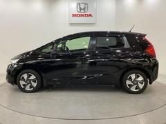 購入後も自社指定整備工場完備でお客様の愛車をしっかりサポート致します！御納車時には安全かつ安心してお乗り頂けるようホンダ専門知識を持つ整備スタッフが点検・整備・装備も説明をしてお渡ししております。 5