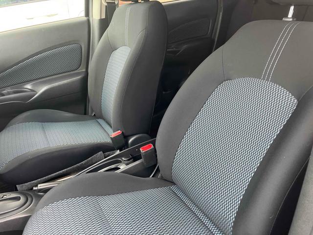 ノート Ｘ　ナビ　ＴＶ　アルミホイール　スマートキー　アイドリングストップ　電動格納ミラー　ＣＶＴ　盗難防止システム　衝突安全ボディ　ＡＢＳ　ＣＤ　ＤＶＤ再生　ＵＳＢ　ミュージックプレイヤー接続可（26枚目）