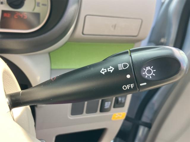 ムーヴコンテ 　４ＷＤ　スマートキー　アイドリングストップ　電動格納ミラー　ベンチシート　ＡＢＳ　ＣＤ　ミュージックプレイヤー接続可　エアコン　パワーステアリング　パワーウィンドウ（7枚目）