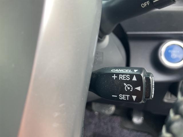 アクア Ｇブラックソフトレザーセレクション　ＥＴＣ　バックカメラ　ナビ　ＴＶ　オートクルーズコントロール　オートライト　スマートキー　電動格納ミラー　ＣＶＴ　盗難防止システム　衝突安全ボディ　記録簿　ＡＢＳ　ＥＳＣ　ＣＤ　Ｂｌｕｅｔｏｏｔｈ（29枚目）