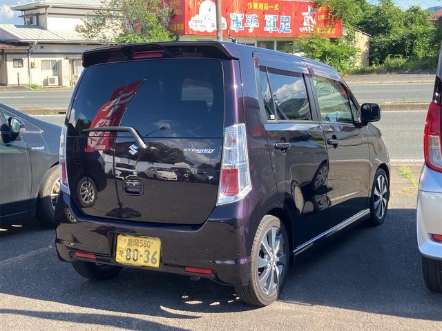 ワゴンＲスティングレー Ｔ　４ＷＤ　ナビ　ＴＶ　オートライト　ＨＩＤ　スマートキー　シートヒーター　ベンチシート　ＣＶＴ　盗難防止システム　ＡＢＳ　ＣＤ　ＵＳＢ　アルミホイール　衝突安全ボディ　エアコン　パワーステアリング（15枚目）