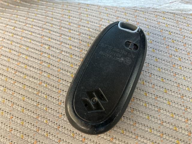 スペーシア T ETC 両側電動スライドドア ナビ TV 衝突被害軽減システム スマートキー アイドリングストップ シートヒーター ベンチシート CVT 盗難防止システム ABS ESC CD DVD再生 USB(37枚目)