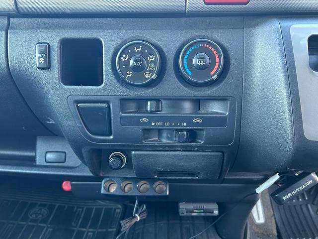 ハイエースバン ロングスーパーＧＬ　ＥＴＣ　ナビＴＶ　バックカメラ　ドラレコ（15枚目）