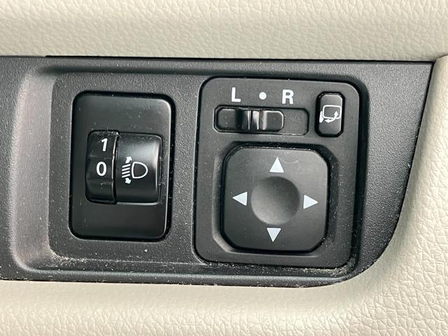 デイズ Ｊ　ＡＵＸ端子付純正ＣＤ　電動格納ミラー　キーレスエントリー　インパネシフト　ヘッドライトレベライザー（29枚目）
