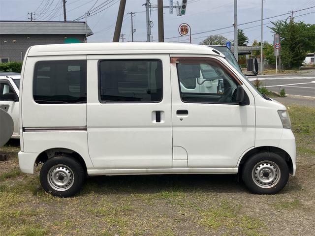 ハイゼットカーゴ スペシャルクリーン　４ＷＤ　ＡＴ　両側スライドドア　エアコン　パワーウィンドウ　運転席エアバッグ　助手席エアバッグ（15枚目）