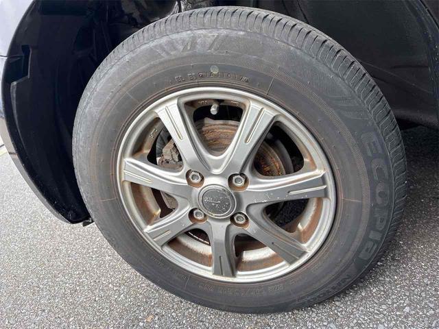 アルト Ｌ　４ＷＤ　キーレスエントリー　アイドリングストップ　シートヒーター　ＣＶＴ　盗難防止システム　ＡＢＳ　ＥＳＣ　ＣＤ　ミュージックプレイヤー接続可　アルミホイール　衝突安全ボディ　エアコン（24枚目）