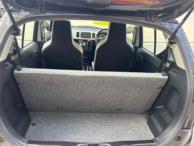 アルト Ｌ　４ＷＤ　キーレスエントリー　アイドリングストップ　シートヒーター　ＣＶＴ　盗難防止システム　ＡＢＳ　ＥＳＣ　ＣＤ　ミュージックプレイヤー接続可　アルミホイール　衝突安全ボディ　エアコン（29枚目）