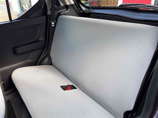 アルト Ｌ　４ＷＤ　キーレスエントリー　アイドリングストップ　シートヒーター　ＣＶＴ　盗難防止システム　ＡＢＳ　ＥＳＣ　ＣＤ　ミュージックプレイヤー接続可　アルミホイール　衝突安全ボディ　エアコン（34枚目）