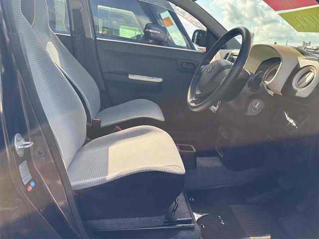 アルト Ｌ　４ＷＤ　キーレスエントリー　アイドリングストップ　シートヒーター　ＣＶＴ　盗難防止システム　ＡＢＳ　ＥＳＣ　ＣＤ　ミュージックプレイヤー接続可　アルミホイール　衝突安全ボディ　エアコン（45枚目）