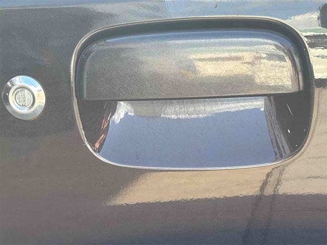 アルト Ｌ　４ＷＤ　キーレスエントリー　アイドリングストップ　シートヒーター　ＣＶＴ　盗難防止システム　ＡＢＳ　ＥＳＣ　ＣＤ　ミュージックプレイヤー接続可　アルミホイール　衝突安全ボディ　エアコン（55枚目）