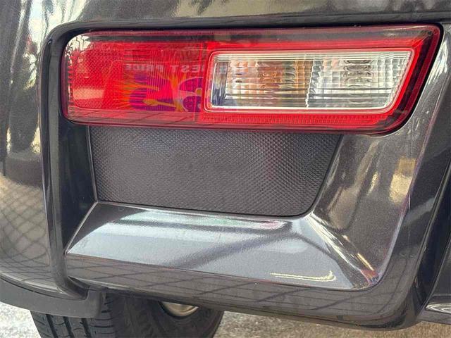 アルト Ｌ　４ＷＤ　キーレスエントリー　アイドリングストップ　シートヒーター　ＣＶＴ　盗難防止システム　ＡＢＳ　ＥＳＣ　ＣＤ　ミュージックプレイヤー接続可　アルミホイール　衝突安全ボディ　エアコン（60枚目）