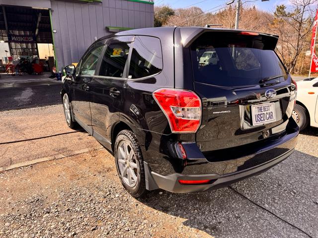 フォレスター ２．０ｉ－Ｌ　４ＷＤ　ＥＴＣ　オートクルーズコントロール　ナビ　ＴＶ　ＨＩＤ　アルミホイール　キーレスエントリー　アイドリングストップ　ＣＶＴ　盗難防止システム　衝突安全ボディ　ＣＤ　ＤＶＤ再生　Ｂｌｕｅｔｏｏｔｈ（15枚目）