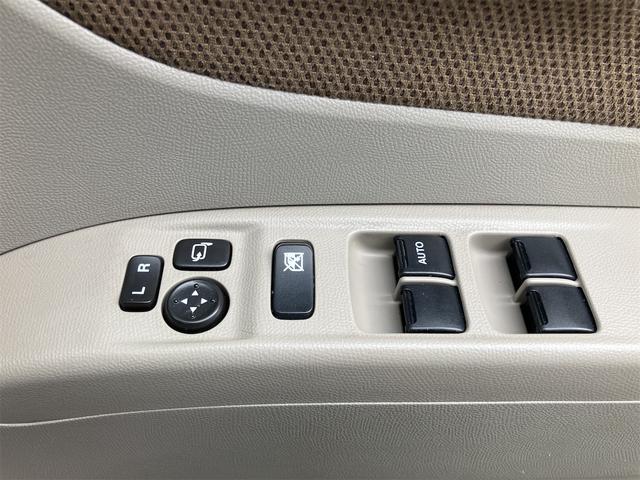 パレット リミテッドＩＩ　両側電動スライドドア　ナビ　ＴＶ　オートライト　ＨＩＤ　スマートキー　電動格納ミラー　ベンチシート　ＣＶＴ　盗難防止システム　ＡＢＳ　ＣＤ　ＤＶＤ再生　ＵＳＢ　アルミホイール　衝突安全ボディ　エアコン（10枚目）