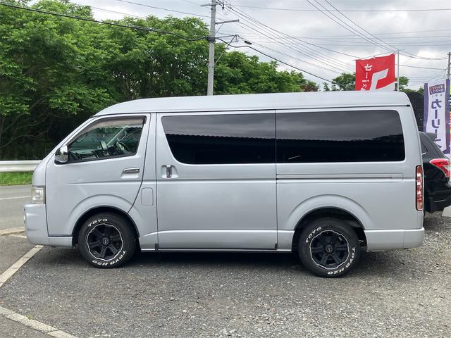 ハイエースワゴン ＤＸ　４ＷＤ　ＥＴＣ　ナビ　ＴＶ　クリアランスソナー　電動スライドドア　電動格納ミラー　ＡＴ　アルミホイール　ＣＤ　ＤＶＤ再生　１００Ｖ電源　ＡＢＳ　エアコン　パワーステアリング　パワーウィンドウ（11枚目）
