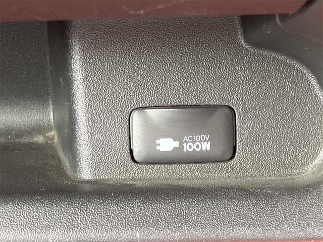 ハイエースワゴン ＤＸ　４ＷＤ　ＥＴＣ　ナビ　ＴＶ　クリアランスソナー　電動スライドドア　電動格納ミラー　ＡＴ　アルミホイール　ＣＤ　ＤＶＤ再生　１００Ｖ電源　ＡＢＳ　エアコン　パワーステアリング　パワーウィンドウ（32枚目）
