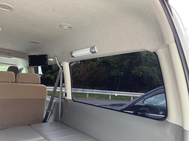 ハイエースワゴン ＤＸ　４ＷＤ　ＥＴＣ　ナビ　ＴＶ　クリアランスソナー　電動スライドドア　電動格納ミラー　ＡＴ　アルミホイール　ＣＤ　ＤＶＤ再生　１００Ｖ電源　ＡＢＳ　エアコン　パワーステアリング　パワーウィンドウ（40枚目）