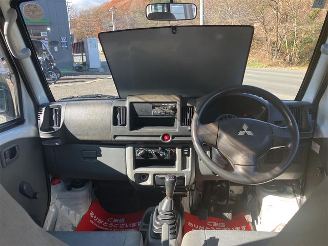 ミニキャブバン 4WD MT 両側スライドドア エアコン 運転席エアバッグ 助手席エアバッグ(2枚目)