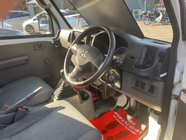 ミニキャブバン 4WD MT 両側スライドドア エアコン 運転席エアバッグ 助手席エアバッグ(7枚目)