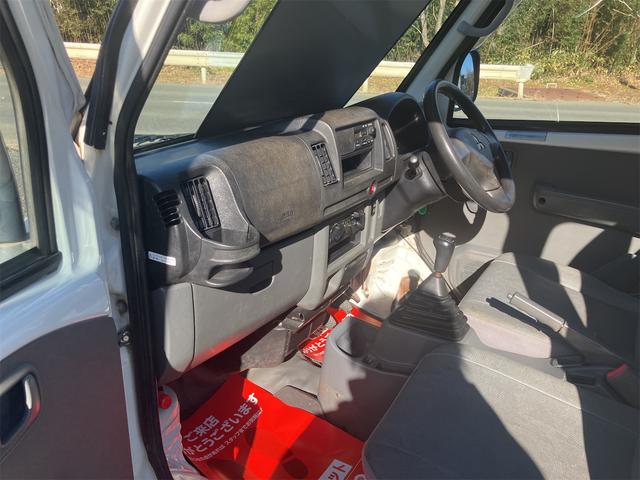 ミニキャブバン 4WD MT 両側スライドドア エアコン 運転席エアバッグ 助手席エアバッグ(29枚目)