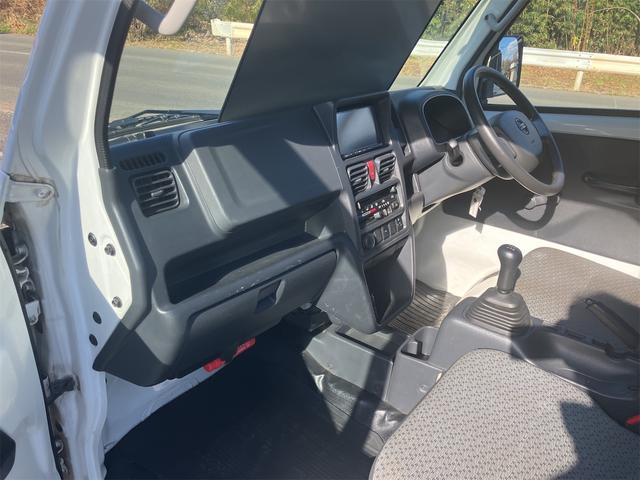 NT100クリッパートラック 4WD MT ナビ エアコン 運転席エアバッグ 助手席エアバッグ CD ミュージックプレイヤー接続可 Bluetooth(9枚目)