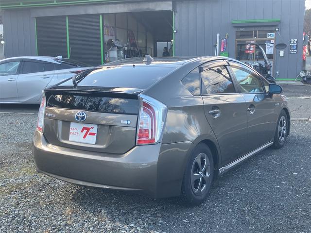 プリウス Sマイコーデ ETC ナビ TV アルミホイール オートライト HID CVT スマートキー 電動格納ミラー 盗難防止システム CD DVD再生 衝突安全ボディ ABS ESC エアコン パワーステアリング(15枚目)