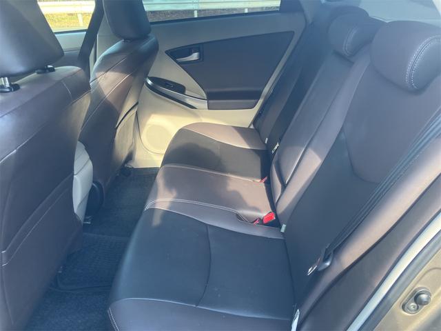 プリウス Sマイコーデ ETC ナビ TV アルミホイール オートライト HID CVT スマートキー 電動格納ミラー 盗難防止システム CD DVD再生 衝突安全ボディ ABS ESC エアコン パワーステアリング(29枚目)