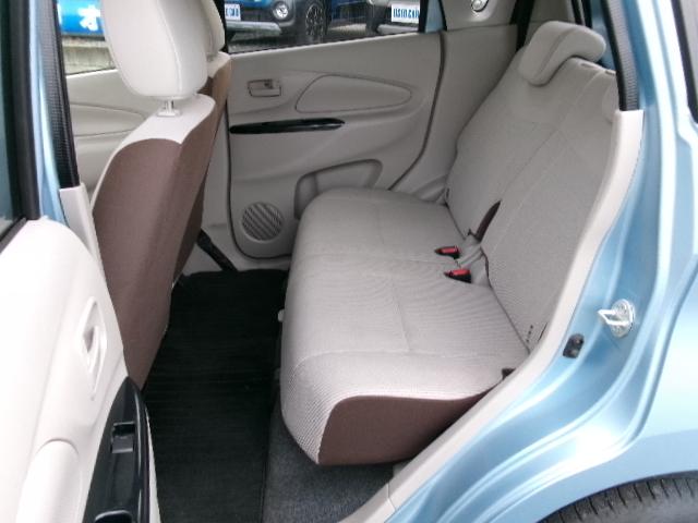 デイズ Ｓ　キーレス付き　４ＷＤ車　シートヒータ　アイドルストップ　インテリジェントエマージェンシーブレーキ（12枚目）