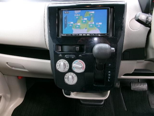 デイズ Ｓ　キーレス付き　４ＷＤ車　シートヒータ　アイドルストップ　インテリジェントエマージェンシーブレーキ（17枚目）