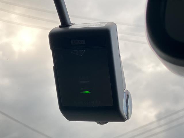 �h���C�u���R�[�_�[������f���Ɖ������L�^���Ă����h���C�u���R�[�_�[�́A���̂̍ۂɊm���ȏ؋��\�͂𔭊����Ă���܂��B