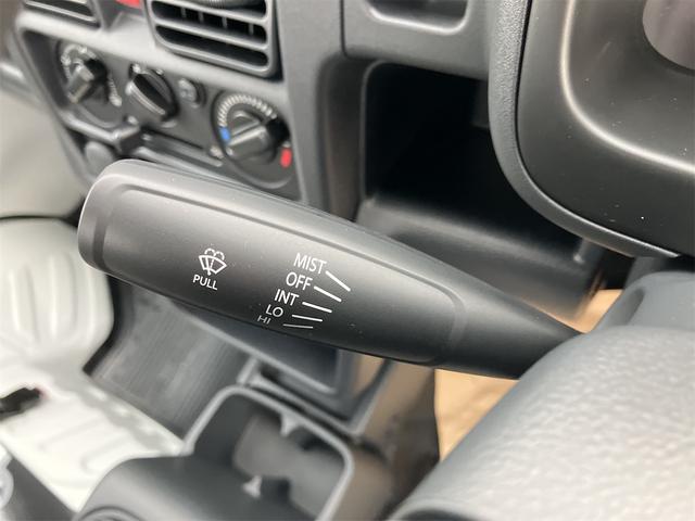キャリイトラック ＫＣ　４ＷＤ　届け出済み未使用車　軽トラック　三方開　ＭＴ　クリアランスソナー　アイドリングストップ　オートライト　ＥＳＣ　エアコン　パワーウィンドウ　運転席エアバッグ　助手席エアバッグ　ルーフレール（37枚目）