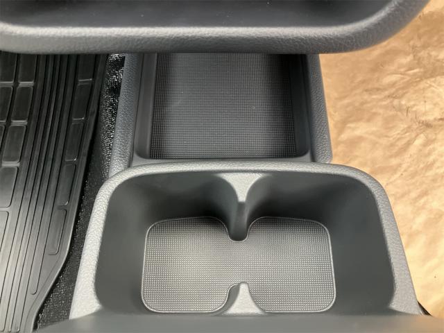 キャリイトラック ＫＣ　４ＷＤ　届け出済み未使用車　軽トラック　三方開　ＭＴ　クリアランスソナー　アイドリングストップ　オートライト　ＥＳＣ　エアコン　パワーウィンドウ　運転席エアバッグ　助手席エアバッグ　ルーフレール（41枚目）