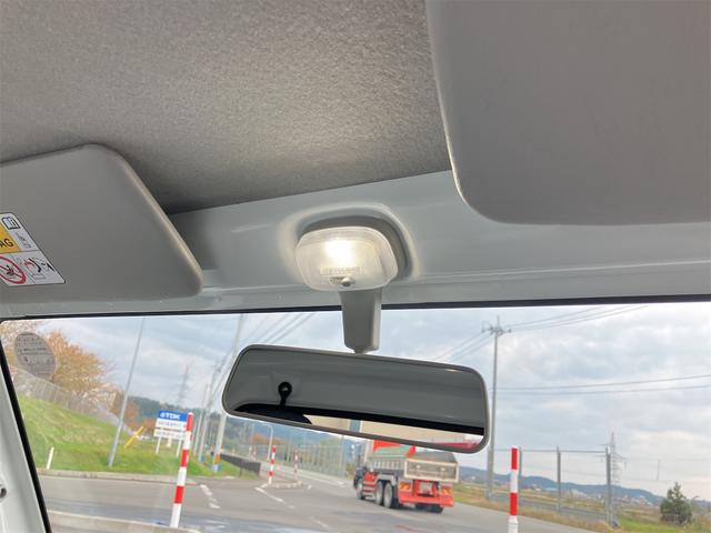 キャリイトラック ＫＣ　４ＷＤ　届け出済み未使用車　軽トラック　三方開　ＭＴ　クリアランスソナー　アイドリングストップ　オートライト　ＥＳＣ　エアコン　パワーウィンドウ　運転席エアバッグ　助手席エアバッグ　ルーフレール（47枚目）