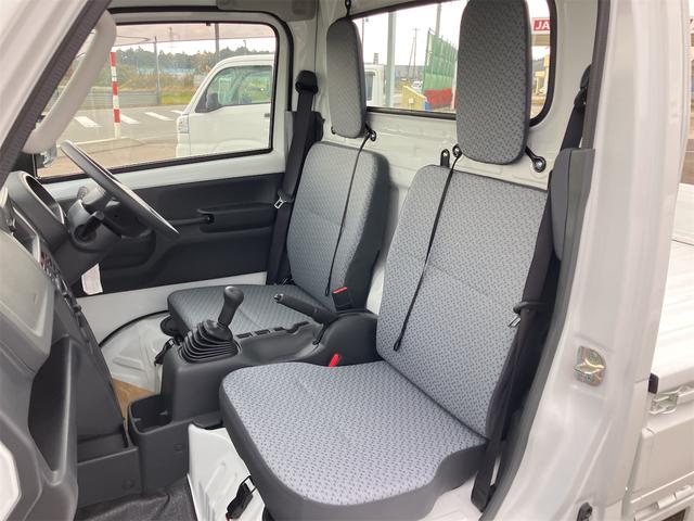 キャリイトラック ＫＣ　４ＷＤ　届け出済み未使用車　軽トラック　三方開　ＭＴ　クリアランスソナー　アイドリングストップ　オートライト　ＥＳＣ　エアコン　パワーウィンドウ　運転席エアバッグ　助手席エアバッグ　ルーフレール（54枚目）