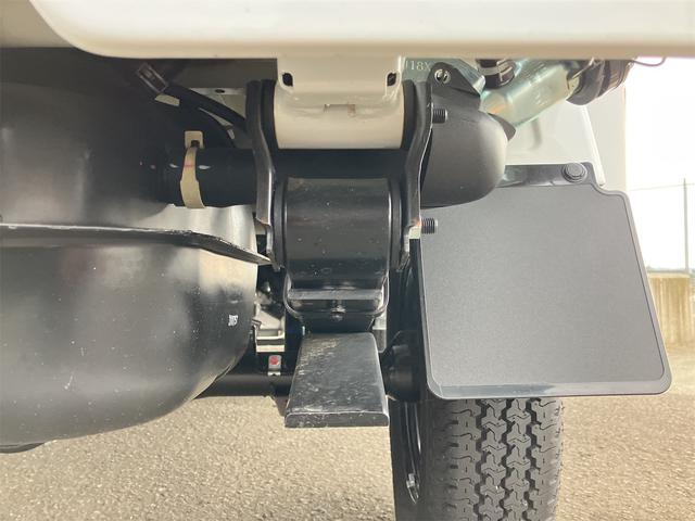 キャリイトラック ＫＣ　４ＷＤ　届け出済み未使用車　軽トラック　三方開　ＭＴ　クリアランスソナー　アイドリングストップ　オートライト　ＥＳＣ　エアコン　パワーウィンドウ　運転席エアバッグ　助手席エアバッグ　ルーフレール（59枚目）