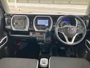 運転者にとっては日々使用することとなる運転席です。運転席が快適だと運転に集中することができますね。