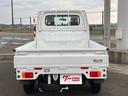 キャリイトラック ＫＣ　４ＷＤ　届け出済み未使用車　軽トラック　三方開　ＭＴ　クリアランスソナー　アイドリングストップ　オートライト　ＥＳＣ　エアコン　パワーウィンドウ　運転席エアバッグ　助手席エアバッグ　ルーフレール（6枚目）