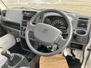 ＫＣ　４ＷＤ　届け出済み未使用車　軽トラック　三方開　ＭＴ　クリアランスソナー　アイドリングストップ　オートライト　ＥＳＣ　エアコン　パワーウィンドウ　運転席エアバッグ　助手席エアバッグ　ルーフレール（33枚目）