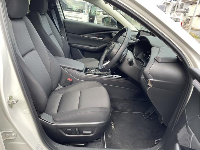 ＣＸ－３０ ＸＤ　ブラックトーンエディション　４ＷＤ／純正ナビ／全周囲モニター／シートヒーター／フルセグＴＶ／（12枚目）