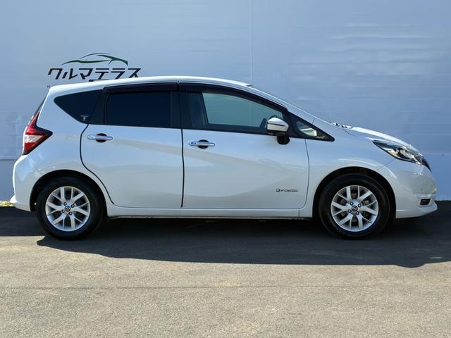 ノート e-パワー X 純正ナビ/TV/アラウンドビューカメラ/衝突軽減ブレーキ/プッシュスタート/LEDヘッドライト(4枚目)