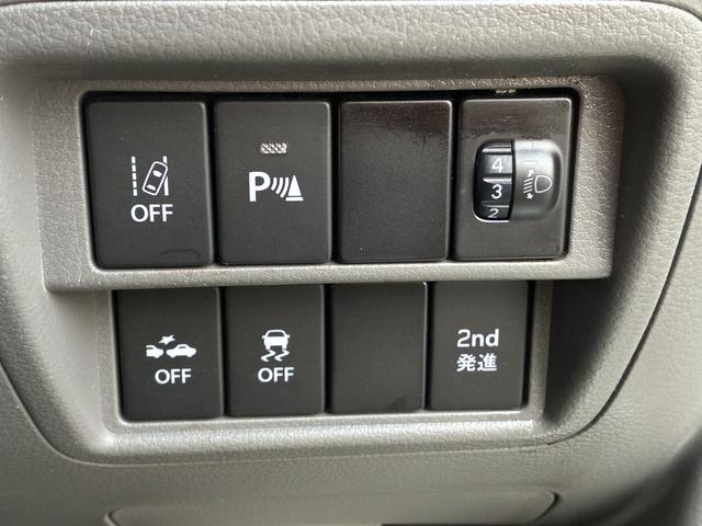 エブリイ ＰＡリミテッド　４ＷＤ／横滑り防止／衝突軽減ブレーキ／ＥＴＣ（13枚目）