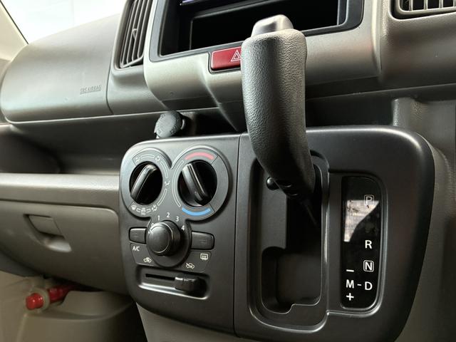 エブリイ ＰＡリミテッド　４ＷＤ／横滑り防止／衝突軽減ブレーキ／ＥＴＣ（15枚目）