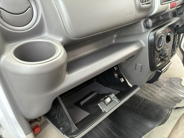 エブリイ ＰＡリミテッド　４ＷＤ／横滑り防止／衝突軽減ブレーキ／ＥＴＣ（18枚目）